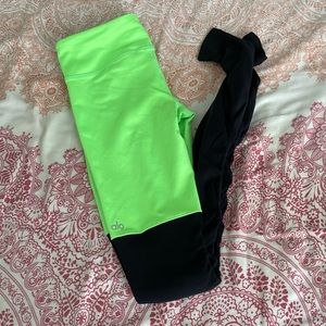 Alo Yoga goddess legging